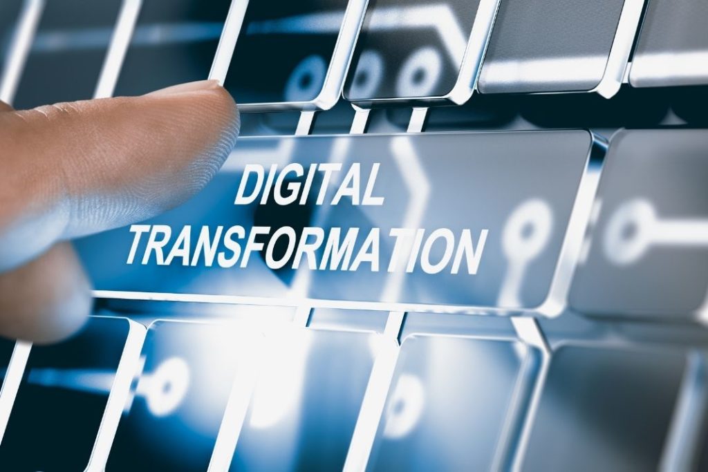 Digitale-Transformation-–-Erschliesse-erste-digitale-Moeglichkeiten-durch-Innovation